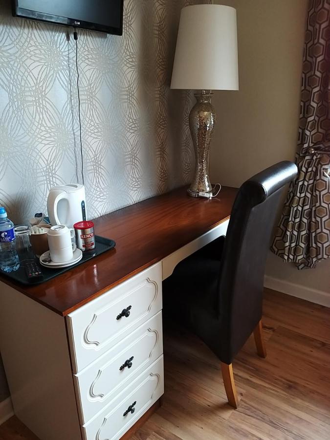 Westhouse Cafe N39 E0A6 Bed & Breakfast Longford Bagian luar foto