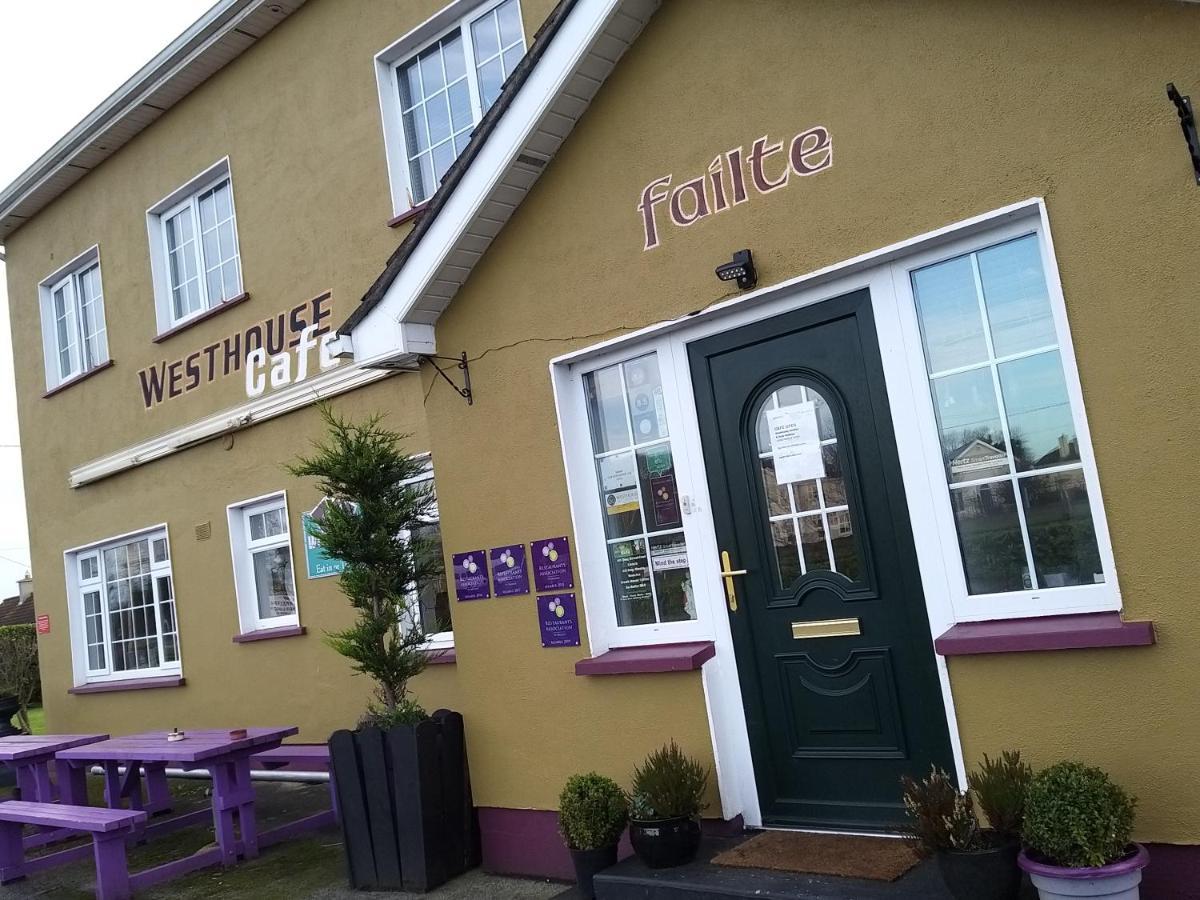 Westhouse Cafe N39 E0A6 Bed & Breakfast Longford Bagian luar foto